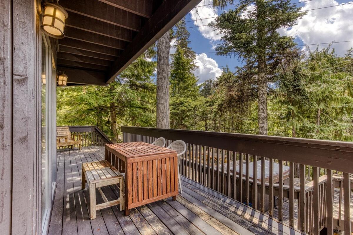 Great Blue Lodge - Spacious Ski Lodge, Hot Tub, Sauna, Game Room & More กัฟเวิร์นเมนท์แคมป์ ภายนอก รูปภาพ