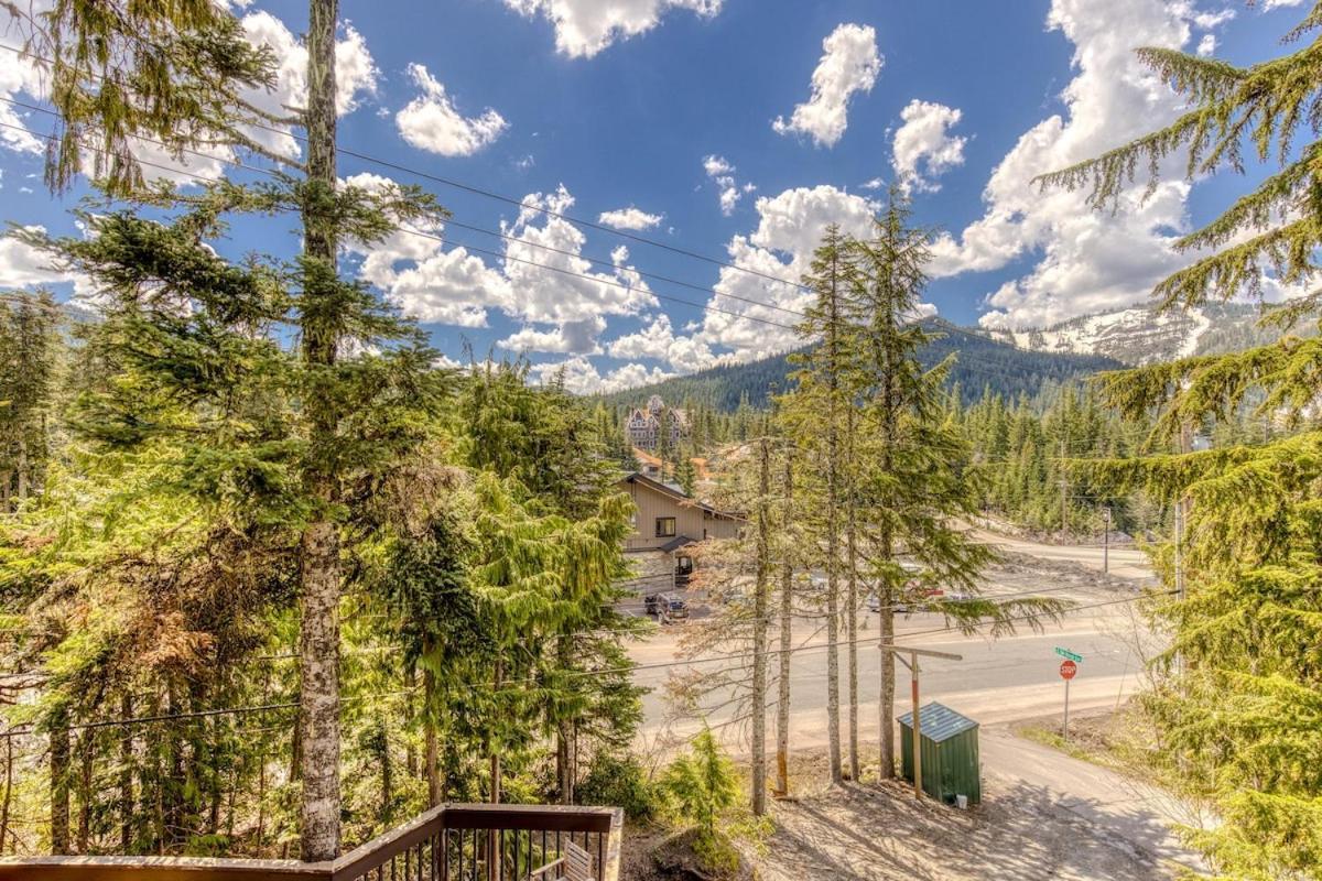 Great Blue Lodge - Spacious Ski Lodge, Hot Tub, Sauna, Game Room & More กัฟเวิร์นเมนท์แคมป์ ภายนอก รูปภาพ